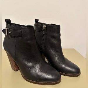 Excellent condition Coach booties Black Size 7